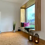 Tatil Evi Luxus-ferienhaus Mit Saunen Und Grossem Garten