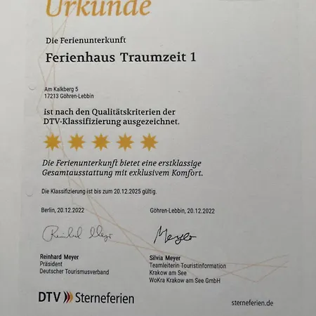 Ferienhaus Luxus-ferienhaus Mit Saunen Und Großem Garten Göhren-Lebbin