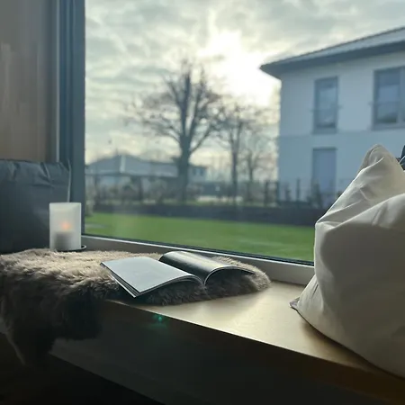 Tatil Evi Luxus-ferienhaus Mit Saunen Und Grossem Garten