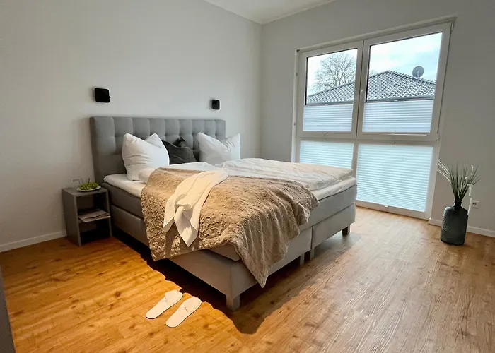 Feriehus Luxus-ferienhaus Mit Saunen Und Grossem Garten
